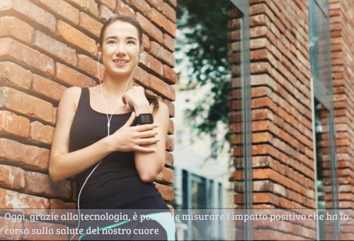 Ragazza che sorride dopo una corsa