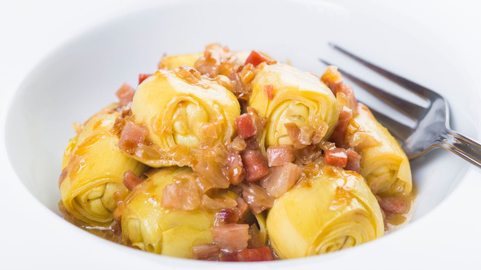 Ricetta con carciofi, prosciutto e cipolla