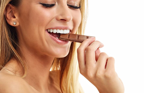 Cioccolato fondente e i suoi benefici Cioccolato fondente e i suoi benefici
