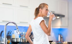 Acqua del rubinetto: pro e contro