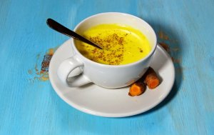 Ricetta per preparare il latte d'oro