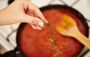Salse fatte in casa per accompagnare le pietanze