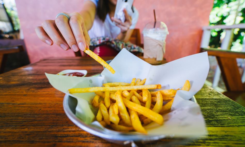 Alimenti con acrilammide: dannosi per la salute Alimenti con acrilammide: dannosi per la salute