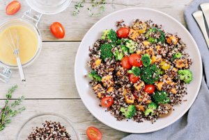 Le proprietà della quinoa nell'alimentazione.