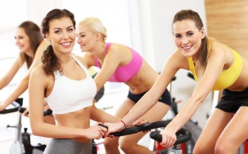 Spinning: i 6 migliori benefici per il corpo