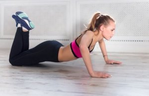 CrossFit in casa: allenamento da 20 minuti