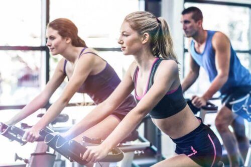 Perché prendere lezioni di spinning fa bene