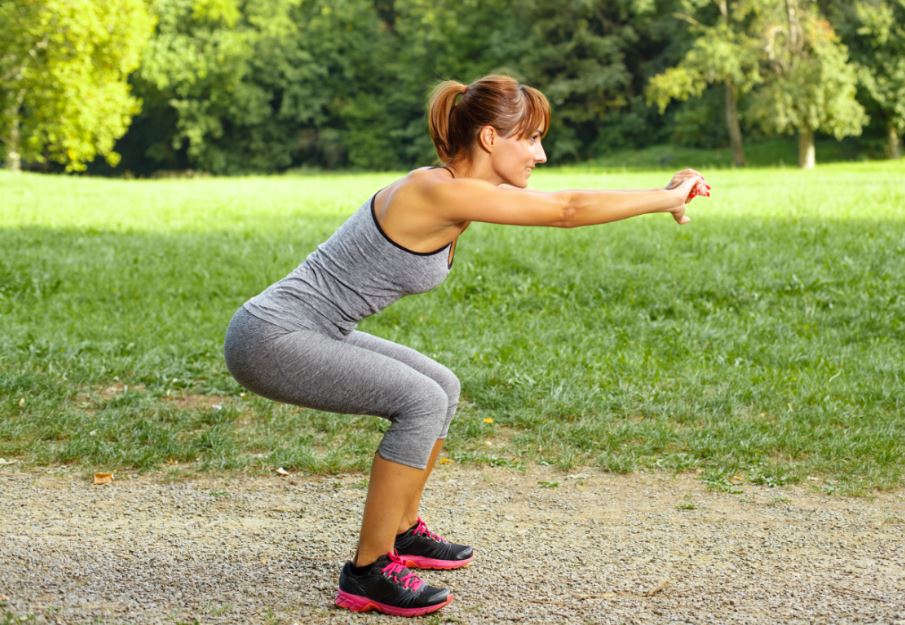 Esercizi immancabili per l'allenamento, squat