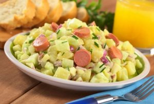 Insalata di patate: saporita e sana