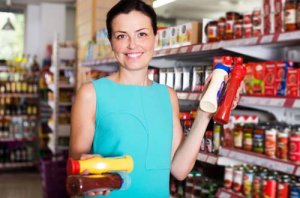 Perché sostituire le salse industriali con spezie e condimenti