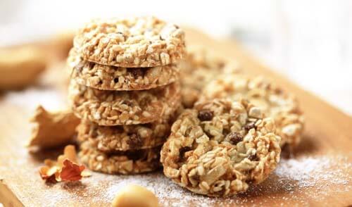 Biscotti con semi e frutta secca