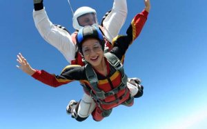 Paracadutismo, uno degli sport estremi più divertenti