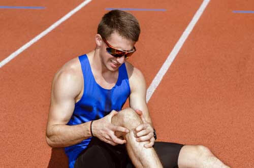 Atleta infortunato in pista