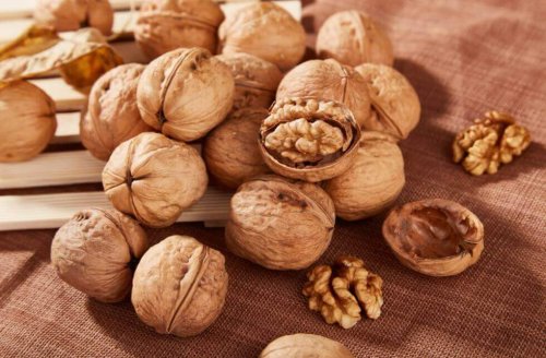 frutta secca: le noci