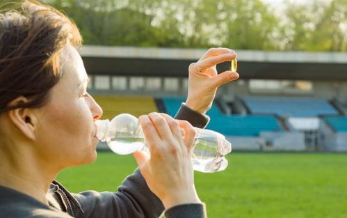 Le capsule di sali minerali per gli sport di resistenza