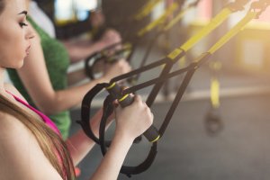 Le cinghie TRX per rafforzare il corpo