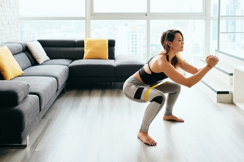 I migliori esercizi per le gambe da fare in casa