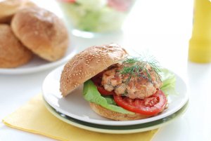 Hamburger di salmone