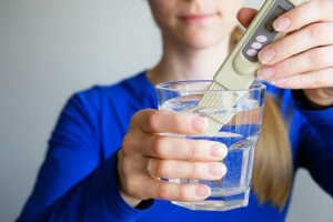 Benefici dell'acqua di Seltz: presunti o reali?