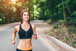 Gli effetti della musica sullo sport: ecco perché aiuta