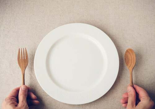 Saltare la colazione: ecco cosa succede quando lo facciamo