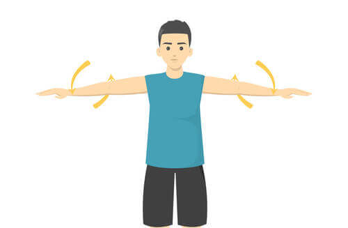 Movimento circolare per riscaldare le spalle.