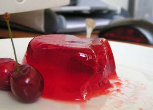 Gelatina di frutta.