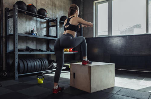 Tonificare i glutei: gli esercizi migliori per farlo.